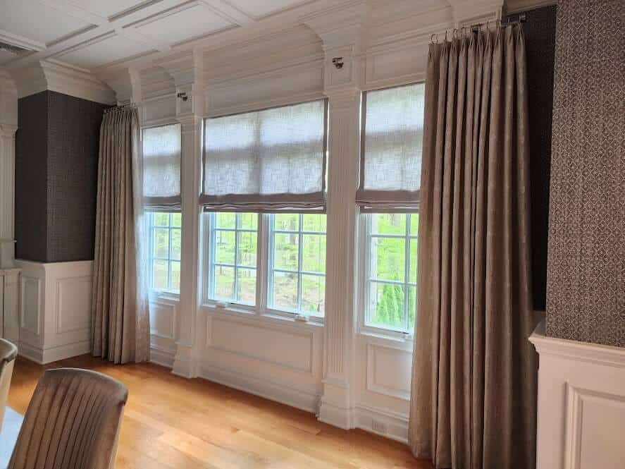 kim_luikert_brown_dining_room